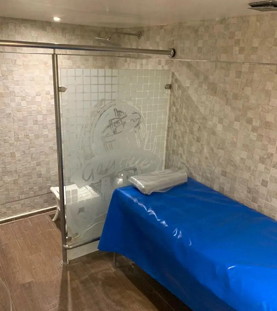 Cabine du hammam individuel